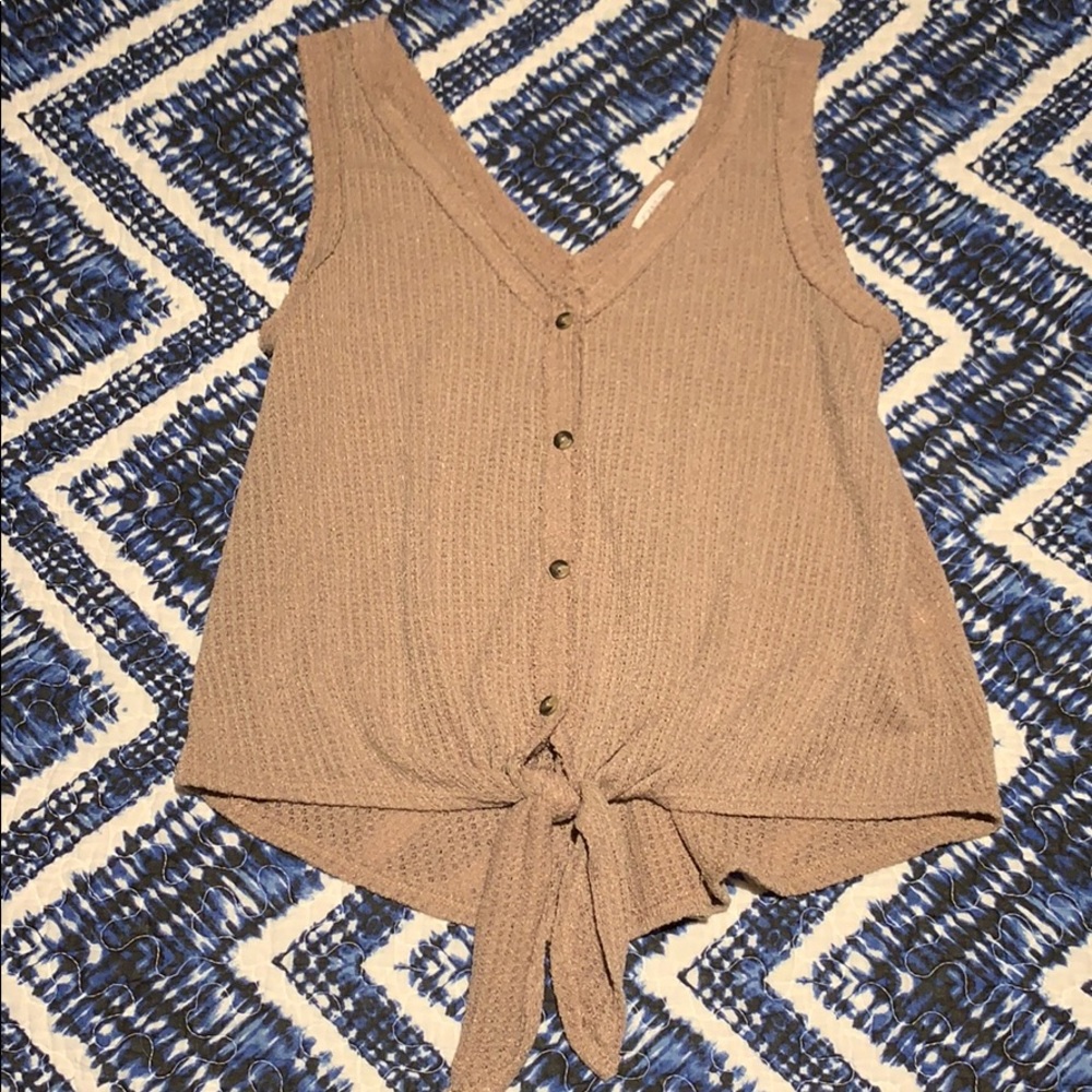 tank top with front knot!!